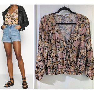 American Eagle | Wrap-Front Bubble Top in Floral